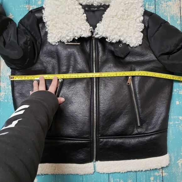 Mixed media puffer/ bomber jacket - Picture 2 of 7
